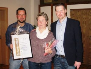 Read more about the article Goldene Ehrenamtszertifikat des KSB Emsland für Josefine Schlangen